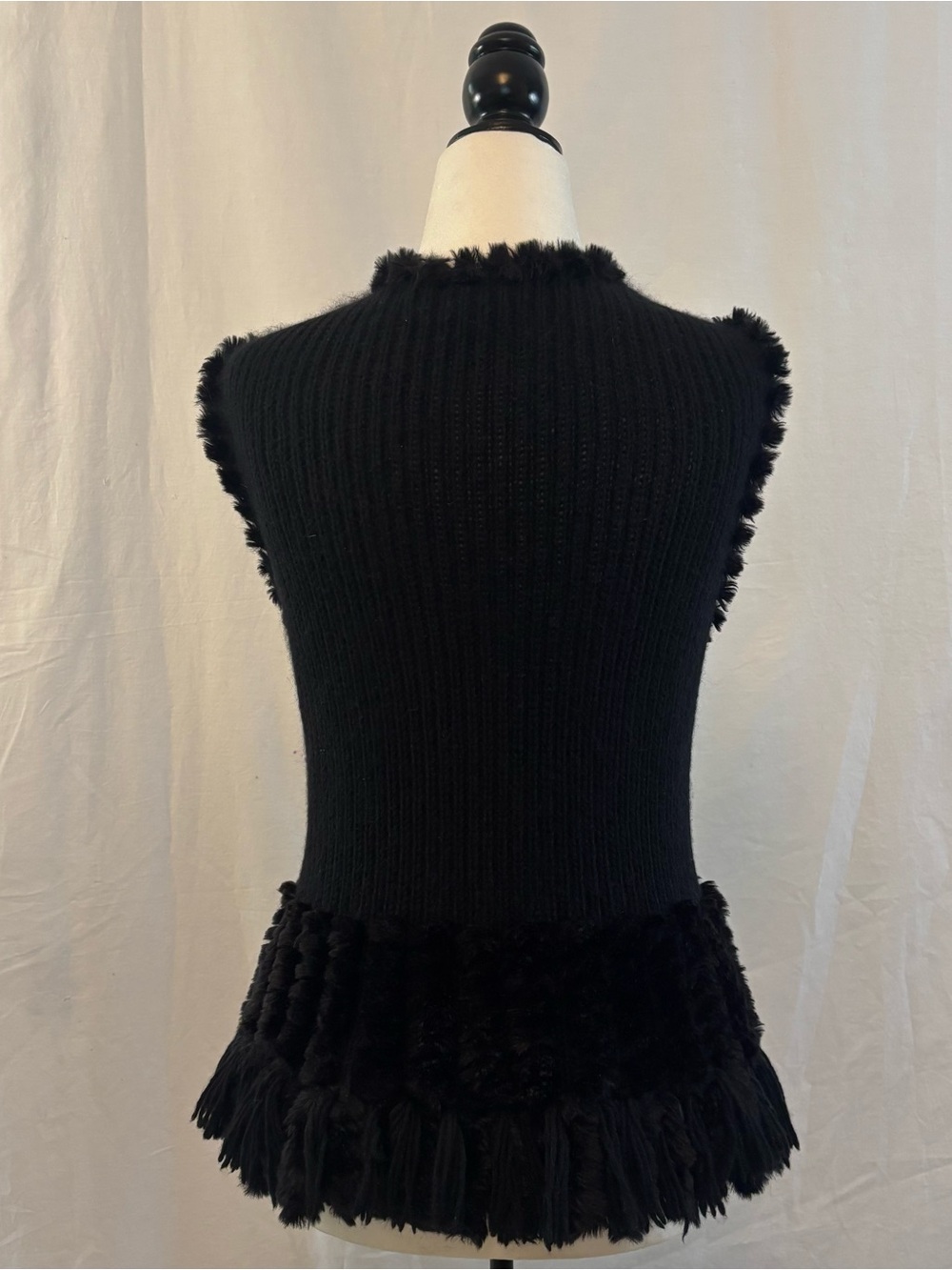 Moiselle Black Luxe Wool Knit Vest Quiet Luxury Dark Academia Boho Goth Size 2 - Picture 3 of 10